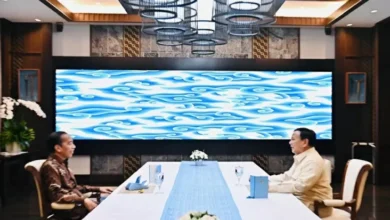 Momen Prabowo dan juga Jokowi Berbuka Puasa Bersama di dalam pada Istana