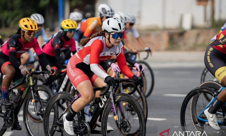 Pembalap Tanah Air tuntaskan Hong Kong International Track Cup 2025