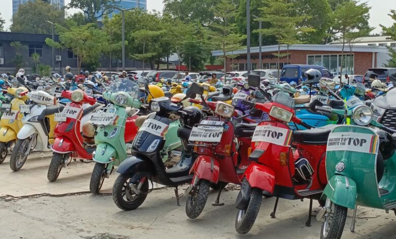 Budaya saling klakson pengguna vespa yang dimaksud mana mulai terkikis zaman