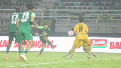 Persebaya gagal raih poin penuh setelahnya ditahan Semen Padang 1-1
