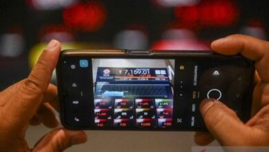 IHSG hari terakhir pekan dibuka menguat 52,08 poin